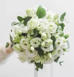 זר כלה - ליזיאנטוס לבן.