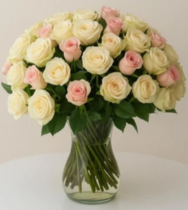 זר 51 ורדים ורודים ולבנים.